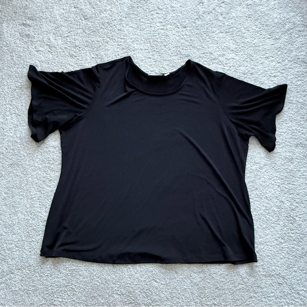 Susan Graver black liquid knit top with elbow flutter sleeves size 2X